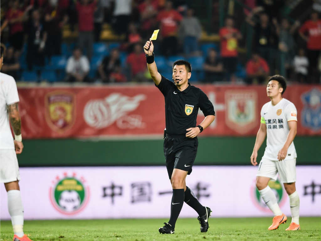 足协2025目标:国足力争18强赛前4 坚决整治假赌黑 足协2025目标:国足力争18强赛前4 坚决整治假赌黑